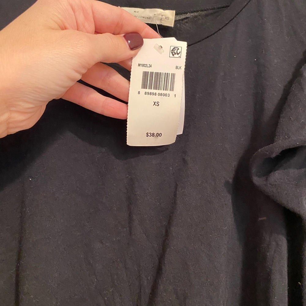Cold Shoulder Top - Picture 3 of 3